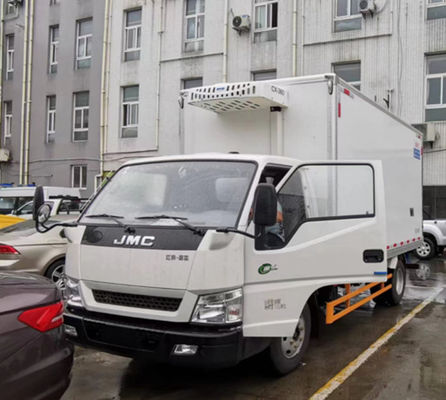 İyi bir fiyat. Jiangling Kargo Van Soğutma Dizel Arka Sürüş 4x2 El Değiştirme çevrimiçi