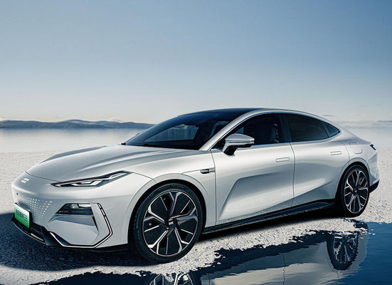 Otomatik şanzıman Geely E8 Saf Elektrikli Coupe 5 Koltuk