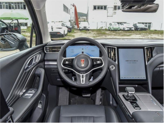 Benzin Hongqi HS7 Araç Otomobil 4×4 4×2 6 Koltuklu / 7 Koltuklu 11