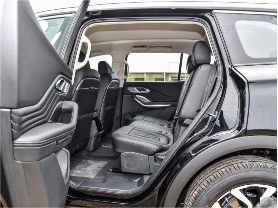 Benzin Hongqi HS7 Araç Otomobil 4×4 4×2 6 Koltuklu / 7 Koltuklu 6