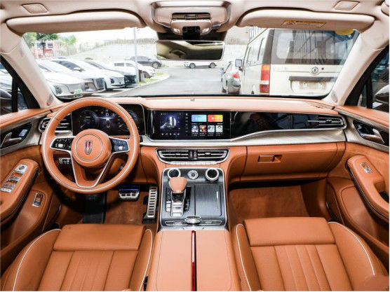 4 Koltuk / 5 Koltuk Hongqi H9 Lüks Benzin 4×2 Limousine 14
