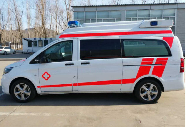 Tıbbi Mercedes Benz Ambulans Benzin 7 Koltuk 4×2 Beyaz 0