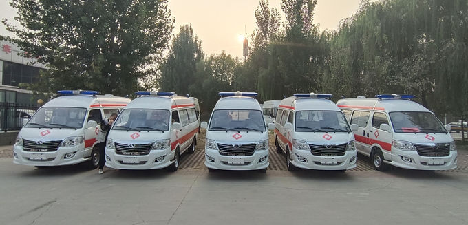 Jinlong Acil Servis Ambulansı Benzin 7 Koltuk 4×2 1