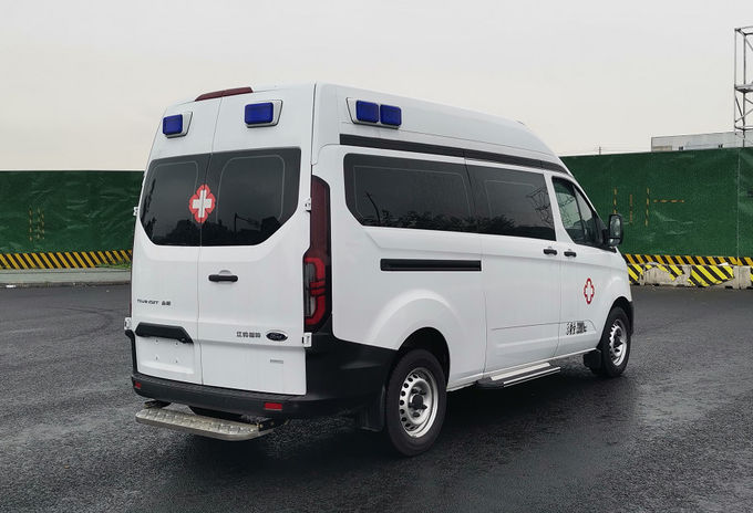 Ford Transit Ambulans 8 kişilik benzinli Ford Transit Ambulans 2
