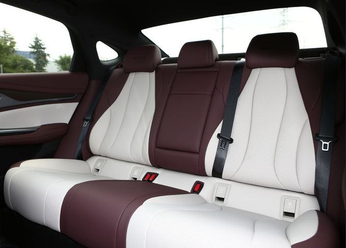BYD Plug In Hybrid 5 kişilik Sedan Araç Otomobil Siyah Beyaz 8