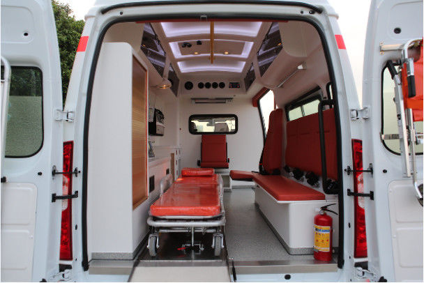 9 koltuklu Ford Transit Ambulans 6 koltuklu Medi Cal Ambulans Ön Arka Sürüş 4×2 10