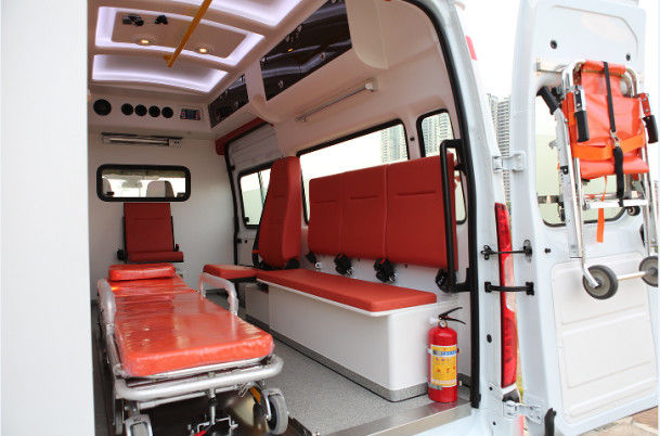 9 koltuklu Ford Transit Ambulans 6 koltuklu Medi Cal Ambulans Ön Arka Sürüş 4×2 9