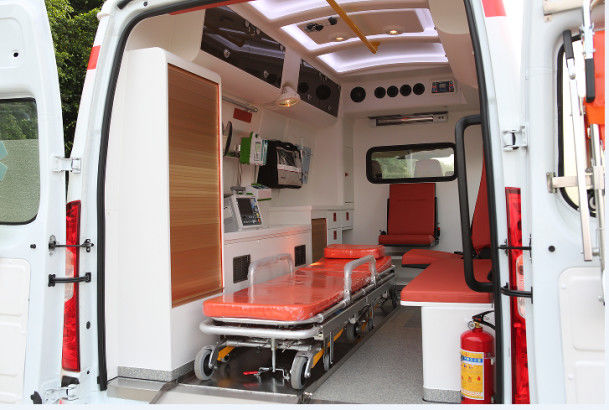 9 koltuklu Ford Transit Ambulans 6 koltuklu Medi Cal Ambulans Ön Arka Sürüş 4×2 7