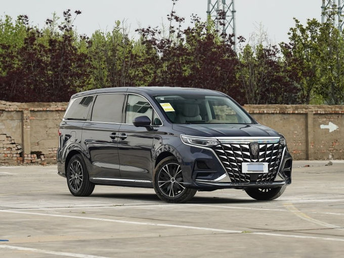 Roewe Büyük Minivan MPV Kamyonetler Benzin 7 Koltuk 4x2 Otomatik Şanzıman 0