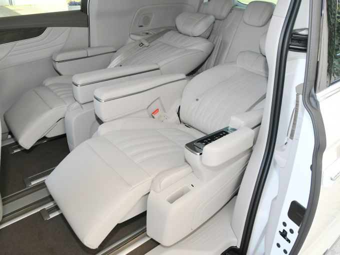 Roewe Büyük Minivan MPV Kamyonetler Benzin 7 Koltuk 4x2 Otomatik Şanzıman 9