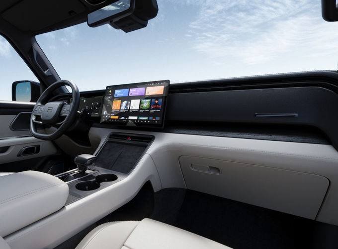 Plug In Extended Range Hibrit Araç Otomobil Büyük SUV Dört Tekerlekli Sürüş 7