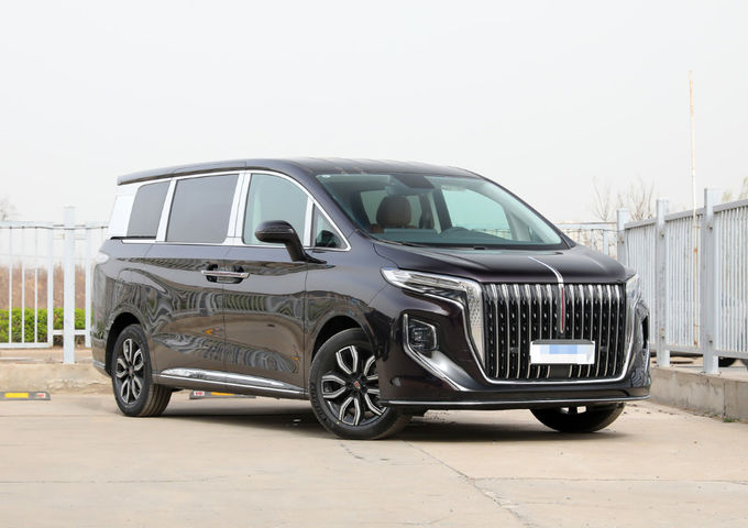 Siyah Hongqi 7 kişilik minivan MPV lüks iş karşılama arabası 2