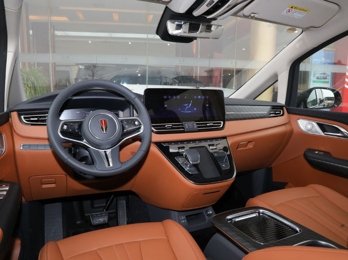 Siyah Hongqi 7 kişilik minivan MPV lüks iş karşılama arabası 7