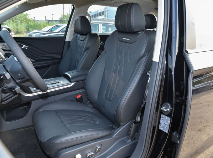 Benzin Hongqi HS7 Spor Aracı Otomatik Şanzıman 7