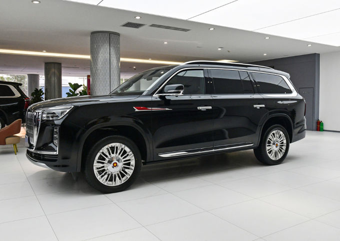 Hongqi S7 Büyük Lüks Araç Otomobil 6 kişilik 4 kişilik SUV Benzin 3