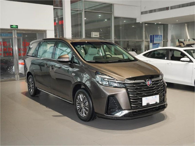 Buick Minivan 7 koltuklu iş karşılama aile seyahatleri için 0