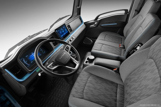 4.5t 4.2m Elektrikli Kamyonet 4x2 Otomatik Tamamen Elektrikli Kargo Kamyoneti 6