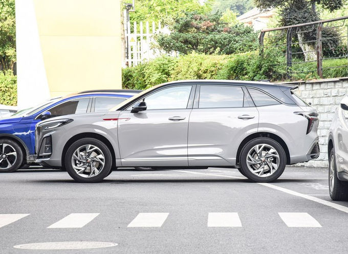 Hongqi HS3 SUV benzinli araçlar 5 koltuklu dört tekerlekli sürüş 4x4 4