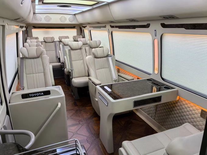 Toyota Coaster 16 kişilik Turist Otobüsü İş Otobüsü Recepsiyon Otobüsü Benzin 4×2 El Değiştirme 4
