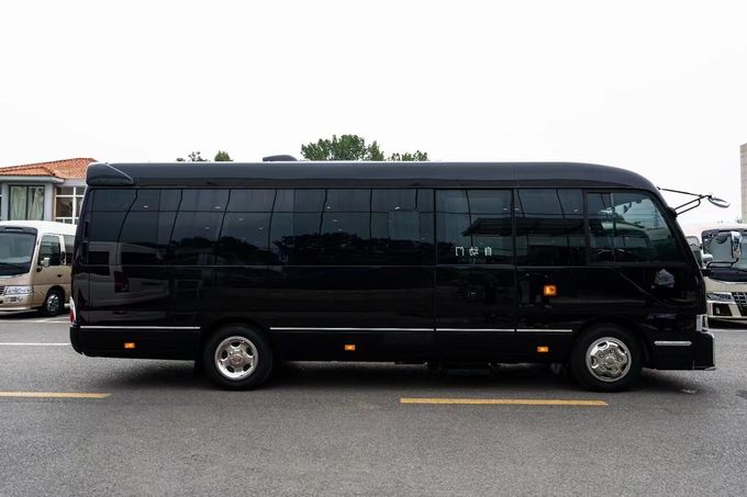 Toyota Coaster 7 Koltuklu Koç Tur Otobüsü Benzin Arka Sürüş 4×2 El Değiştirme 3