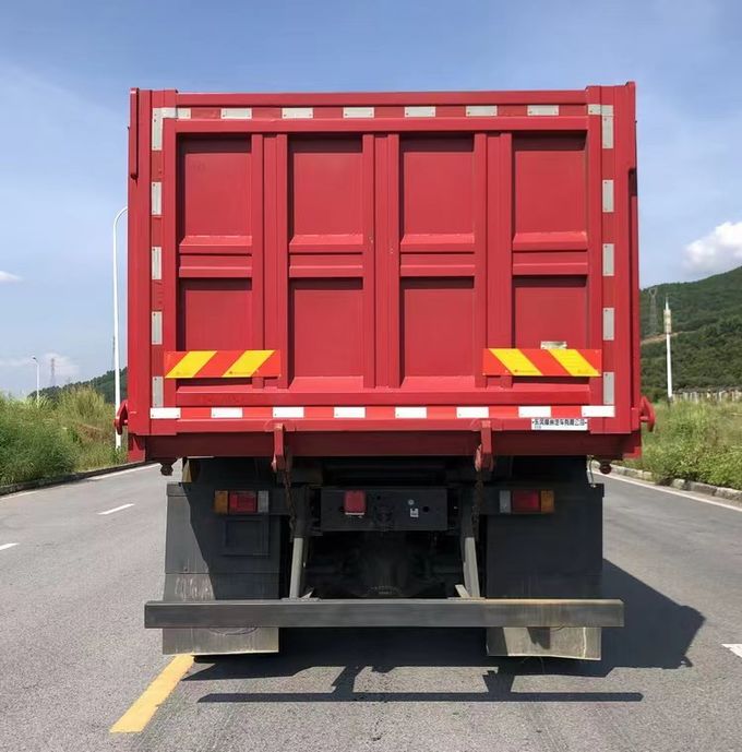 Üç Ekselli Dizel 3 Koltuklu Çöp Kamyonu Arka Sürüş 6×4 El Değiştirme 1
